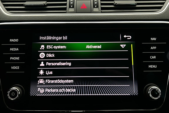 Skoda Superb 23 of 28