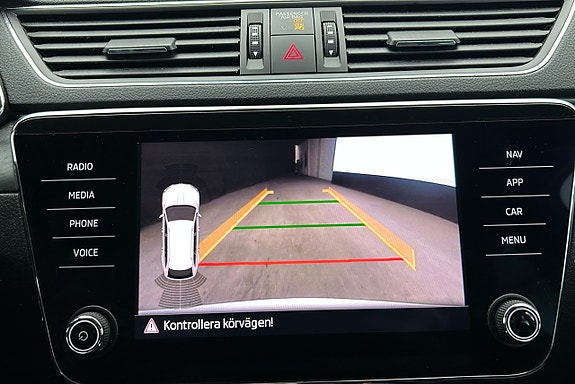 Skoda Superb 26 of 28