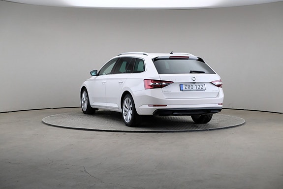 Skoda Superb 2 of 28