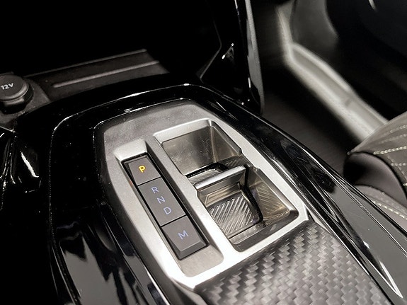 Peugeot 2008 12 of 18