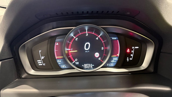 Volvo XC70 17 of 22