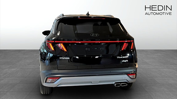 Hyundai Tucson 7 of 12