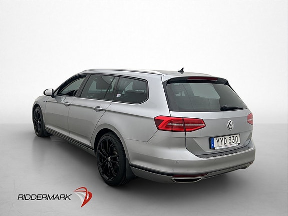 Volkswagen Passat 5 of 30