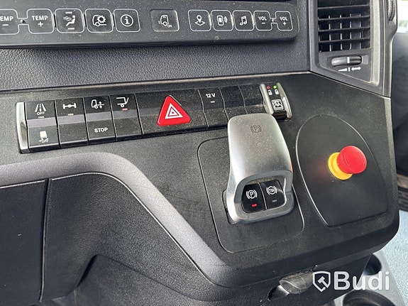 Lastbil Mercedes-Benz Actros 1836 10.7 PowerS... via auktion 20 of 27