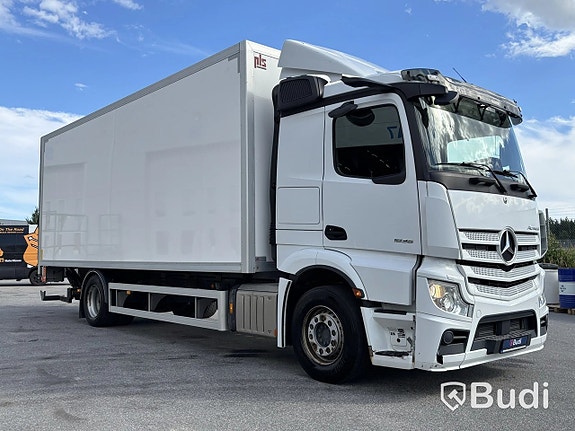 Lastbil Mercedes-Benz Actros 1836 10.7 PowerS... via auktion 8 of 27
