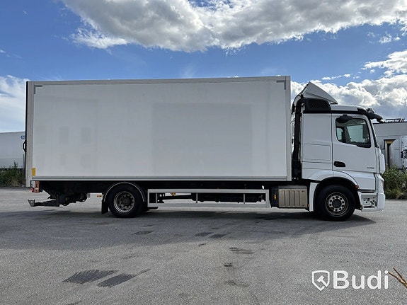 Lastbil Mercedes-Benz Actros 1836 10.7 PowerS... via auktion 7 of 27