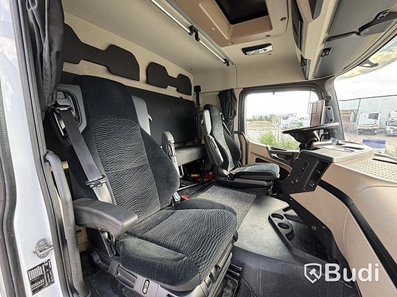 Lastbil Mercedes-Benz Actros 1836 10.7 PowerS... via auktion 25 of 27
