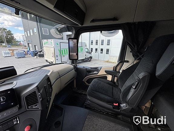 Lastbil Mercedes-Benz Actros 1836 10.7 PowerS... via auktion 23 of 27