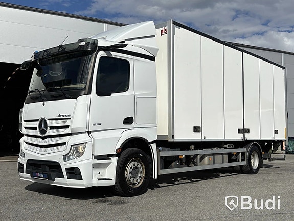 Lastbil Mercedes-Benz Actros 1836 10.7 PowerS... via auktion 2 of 27