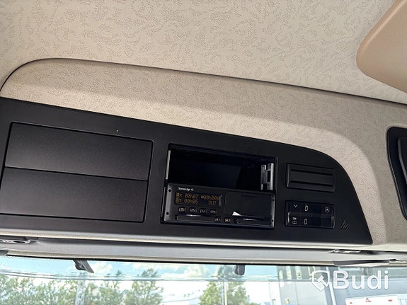 Lastbil Mercedes-Benz Actros 1836 10.7 PowerS... via auktion 22 of 27