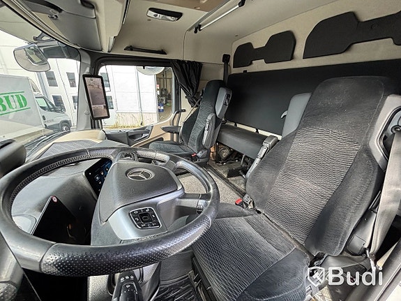 Lastbil Mercedes-Benz Actros 1836 10.7 PowerS... via auktion 11 of 27