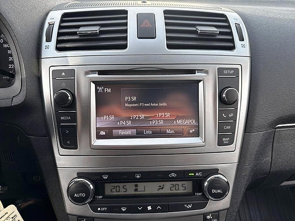 Toyota Avensis 13 of 14