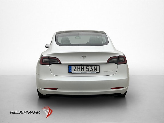 Tesla Model 3 8 of 30