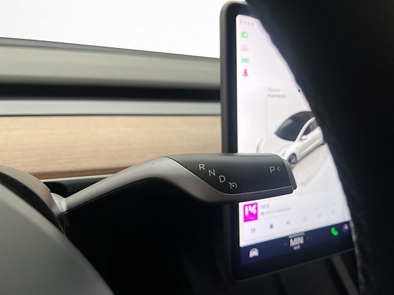 Tesla Model 3 28 of 30