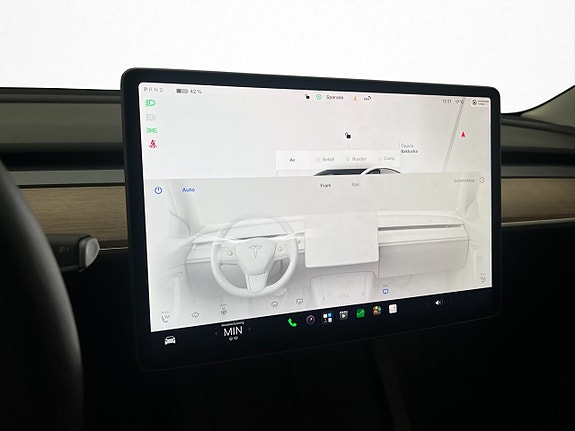 Tesla Model 3 25 of 30