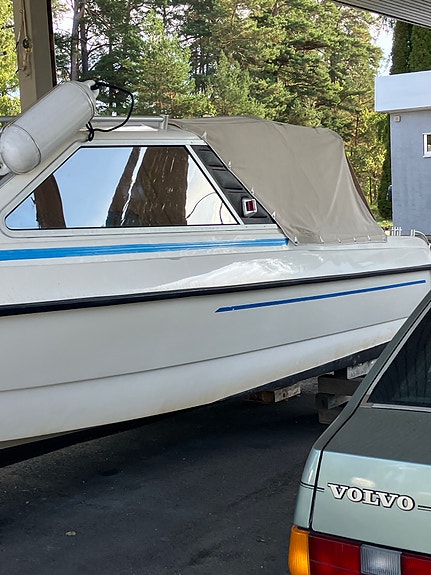Bella 640 Ht 2 of 8