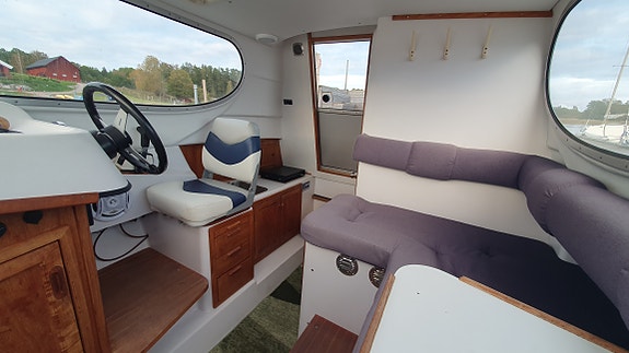 Bella 650 C 5 of 10