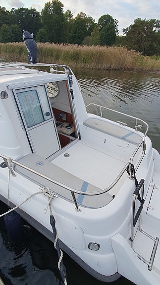 Bella 650 C 9 of 10