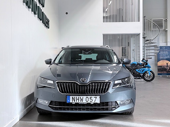 Skoda Superb 23 of 23