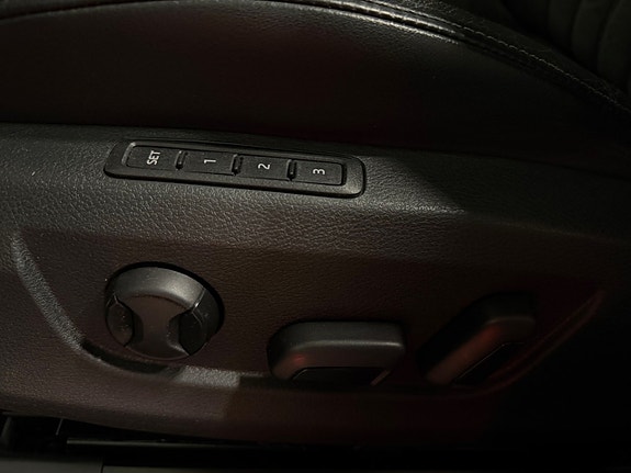 Skoda Superb 14 of 23