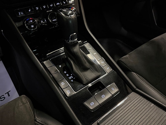 Skoda Superb 15 of 23