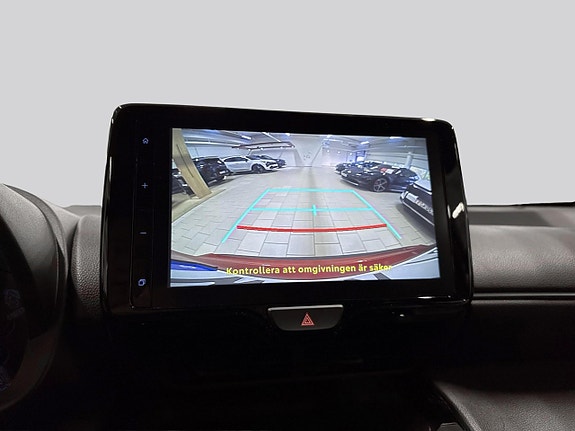 Toyota Yaris Cross 15 of 17