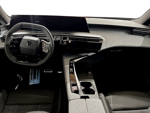 Peugeot 3008 3 of 9