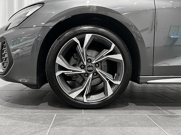 Audi A3 5 of 18