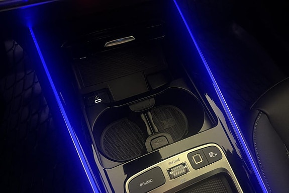 Mercedes-Benz GLA250 20 of 24