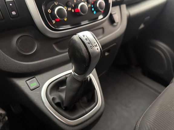 Renault Trafic 27 of 30