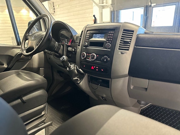 Volkswagen Crafter 35 14 of 16