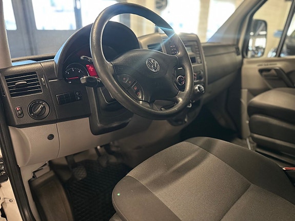 Volkswagen Crafter 35 12 of 16