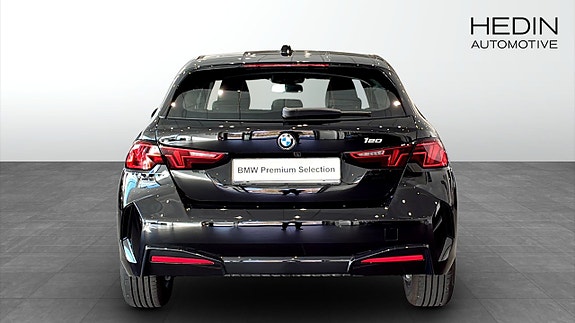 BMW 120 7 of 9