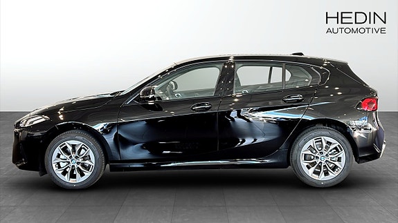 BMW 120 6 of 9