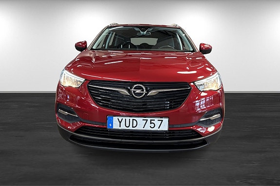 Opel Grandland X 2 of 14
