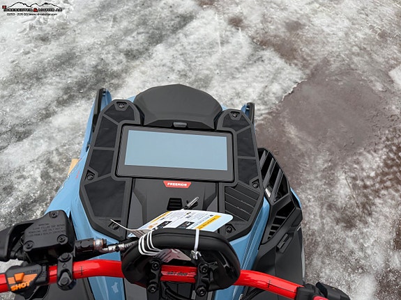 Ski-Doo Freeride 850 E-TEC Turbo R 146" SHOT HUB *Kampanj* 6 of 6
