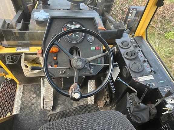 Valmet 6000 traktorgrävare 10 of 12