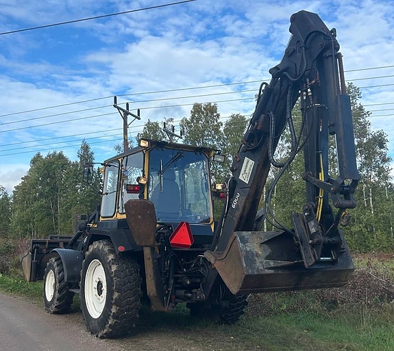 Valmet 6000 traktorgrävare 4 of 12