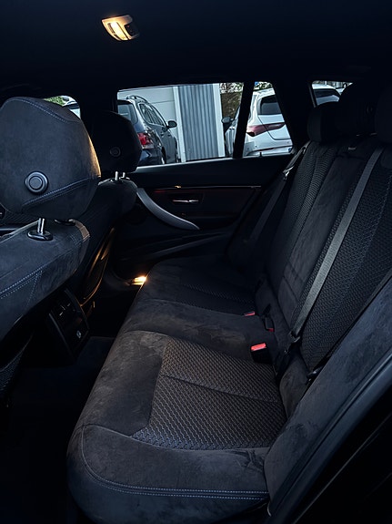 BMW 320d 6 of 8