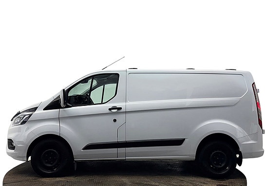 Ford Transit Custom 10 of 27