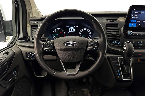 Ford Transit Custom 17 of 27