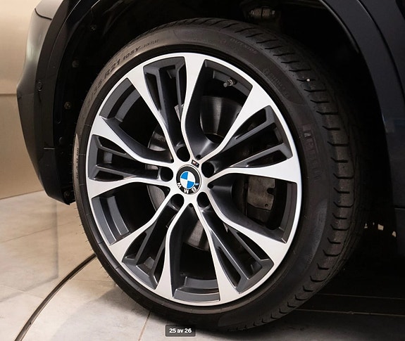 BMW X6 10 of 12