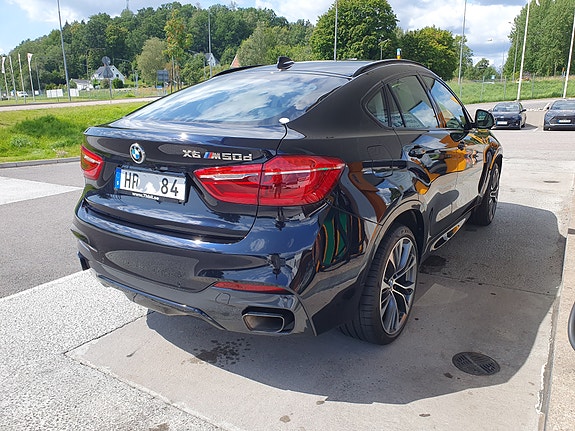 BMW X6 2 of 12