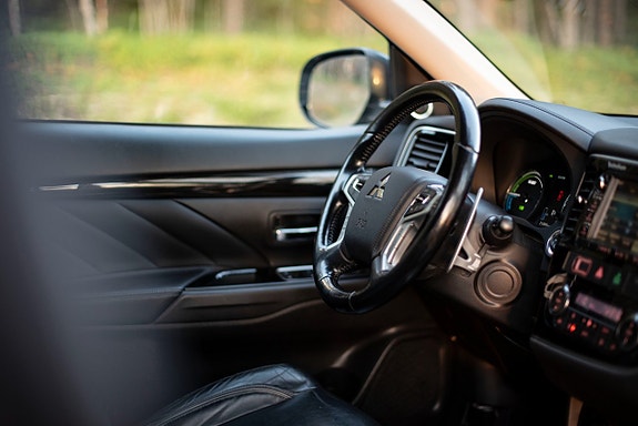 Mitsubishi Outlander 8 of 17