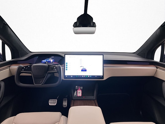 Tesla Model X 16 of 30