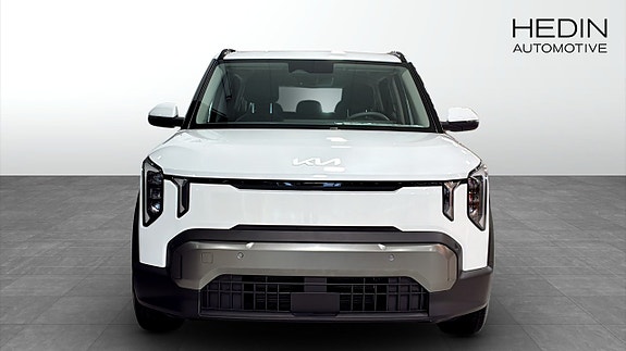 Kia EV2 2 of 12