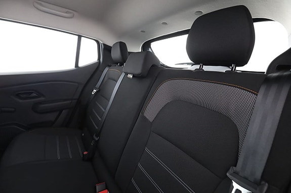 Dacia Sandero 15 of 30