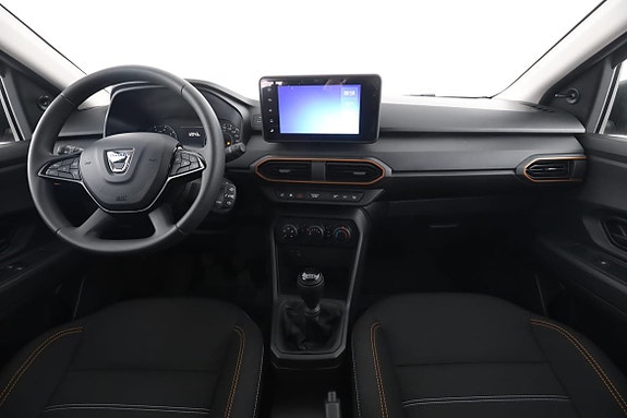 Dacia Sandero 13 of 30