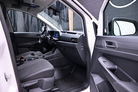Volkswagen Caddy Maxi 9 of 16