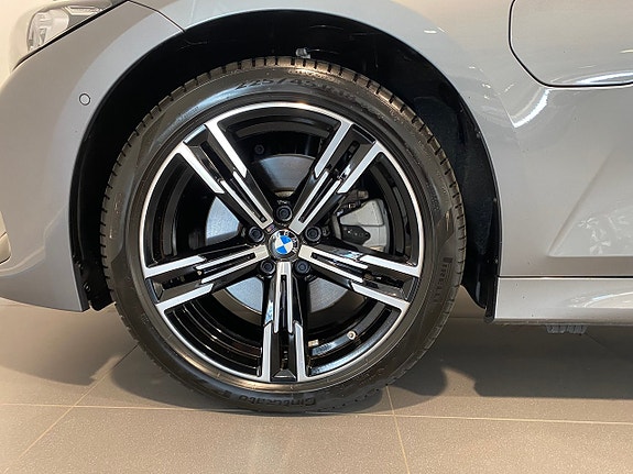 BMW 330e 3 of 12